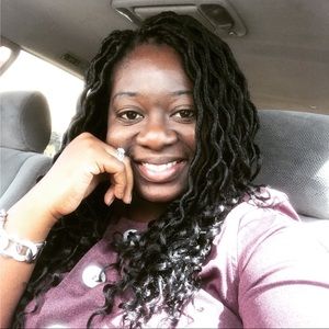 Meet your Posher, Ladeea